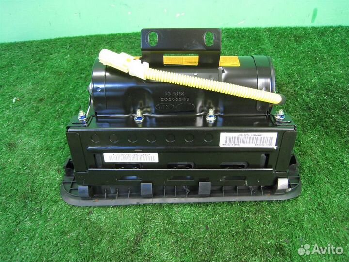 Подушка безопасности в торпедо Hyundai Verna 2007