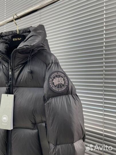 Canada Goose пуховик женский