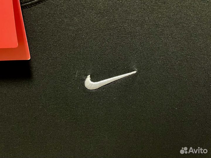 Футболка nike черная