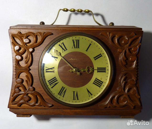 Часы настольные СССР разные