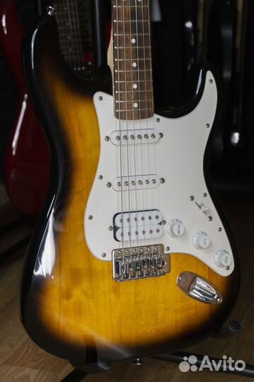 Электрогитара Fender Sqiuer Bullet