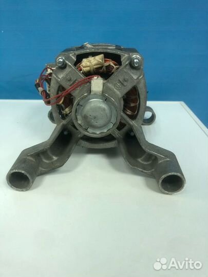 Двигатель стиральной машины Ariston, Indesit