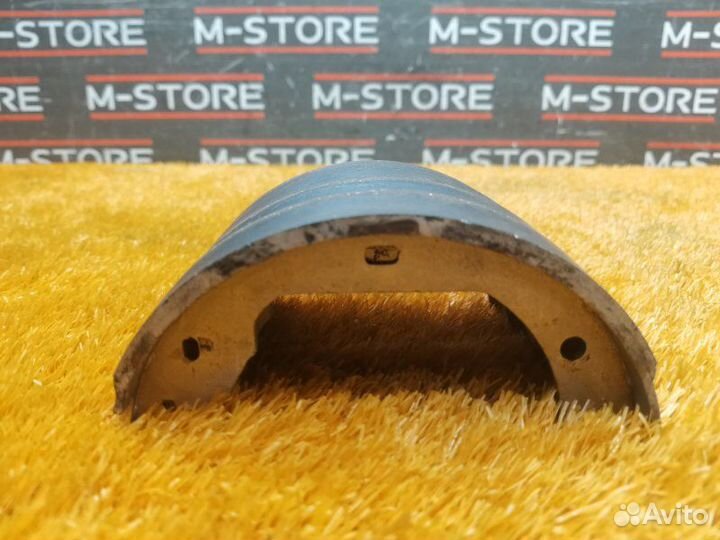 Колодки ручника задние Bmw 6-Series E63 N62B44A