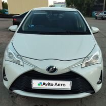 Toyota Vitz 1.5 CVT, 2017, 55 000 км, с пробегом, цена 1 180 000 руб.