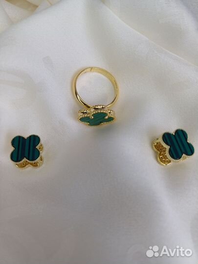 Серьги и кольцо van cleef