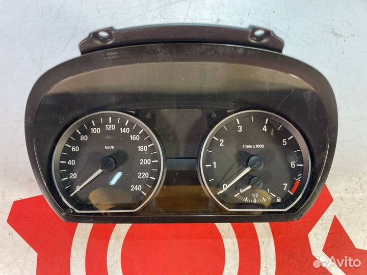 Приборная панель BMW 1-Series E81/E82/E87/E88