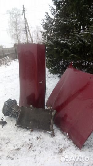 Капот на mercedes 123