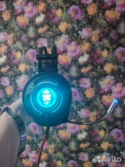 Наушники Avalon RGB с микрофоном