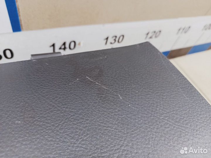 Бардачок Avensis II 2003-2008