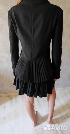 Костюм на девочку подростка