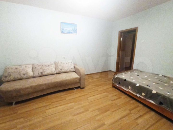 2-к. квартира, 60 м², 8/10 эт.