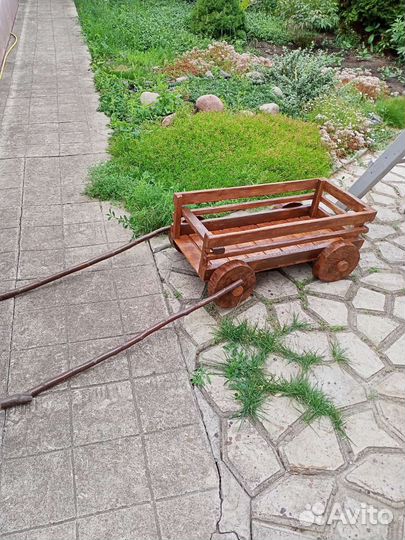 Телега декоративная