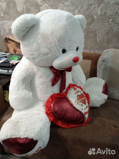 Плюшевый медведь