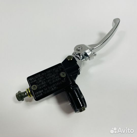 Рычаг тормоза правый (с главным цилиндром гидравли