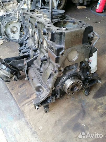 Блок двигателя 4m41 Pajero 3.2 TD