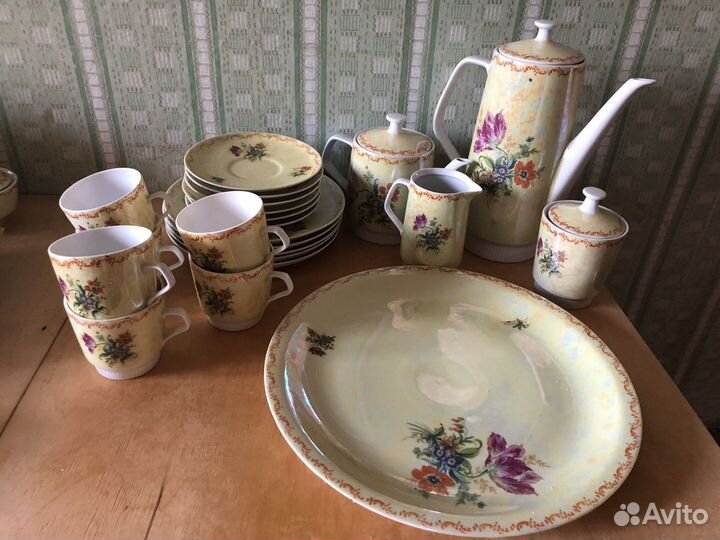 Фарфоровый чайный сервиз роза гдр