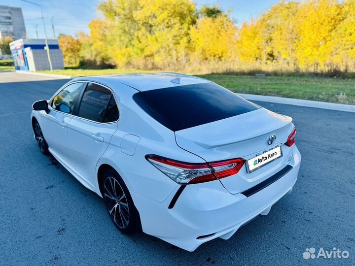 Toyota Camry 2.5 AT, 2020, 50 000 км