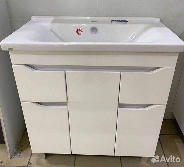 Тумба с раковиной