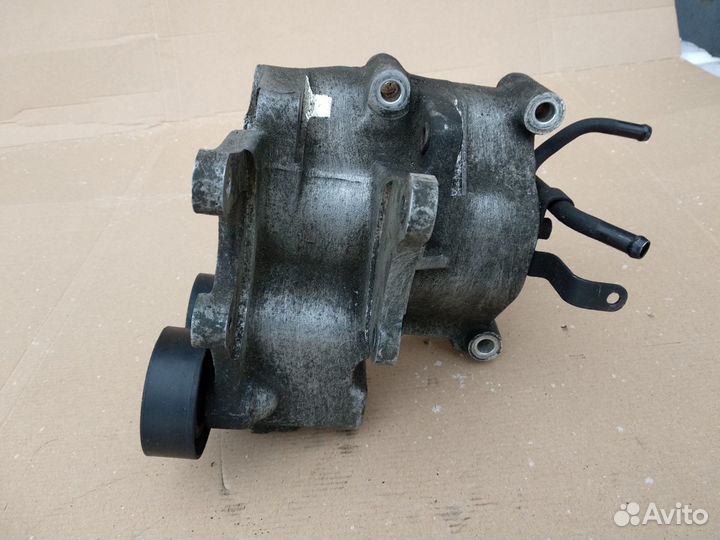 Кронштейн генератора D4EA, 2.0 CRDi, Hyundai, KIA