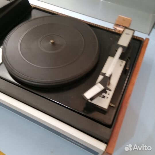 Проигрыватель винила СССР бу