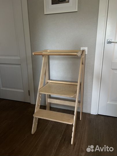 Башня помощника монтессори