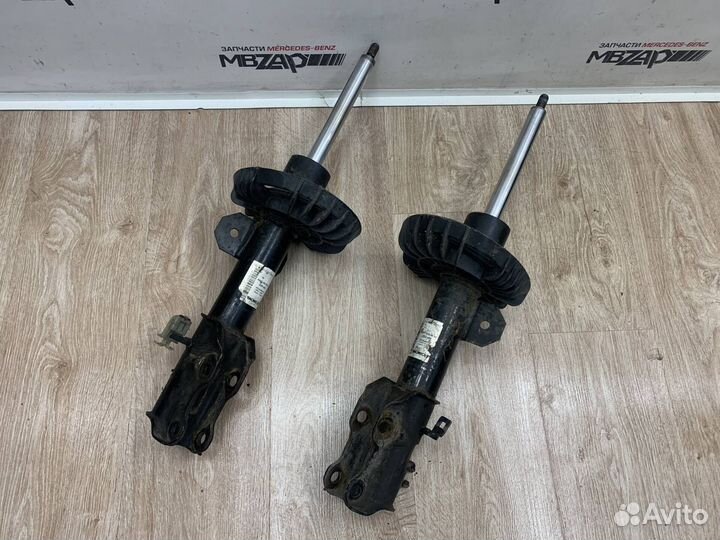 Амортизатор передний Mercedes W447 V 447