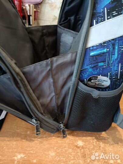 Школьный рюкзак