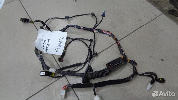 Проводка двери передней левой Hyundai ix35 2010-2