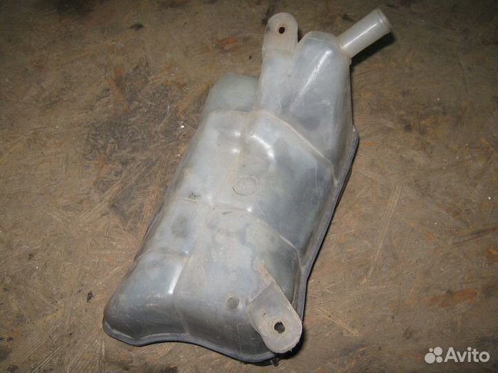 Расширительный бачок Ford Mondeo 3