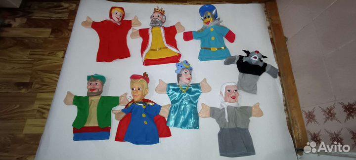 Кукольный театр, пистолеты, пазлы