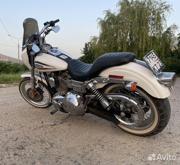 Harley Davidson Dyna Super Glide