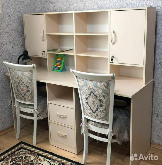 Школьный стол для двоих