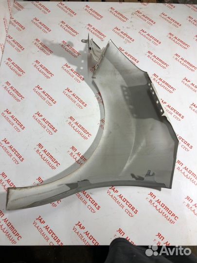 Крыло переднее правое Citroen C3 5F01 EP6 2013