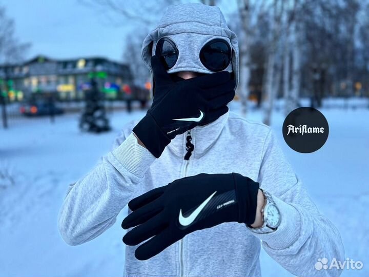 Nike hyperwarm shop snood