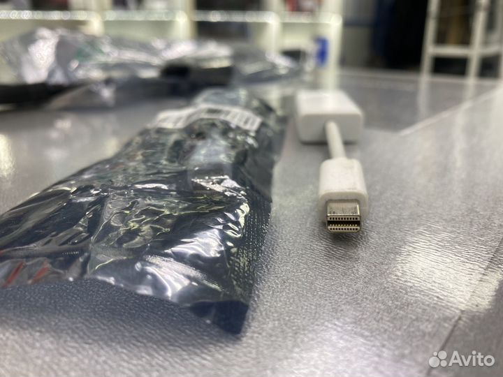 Переходник mini DisplayPort-VGA