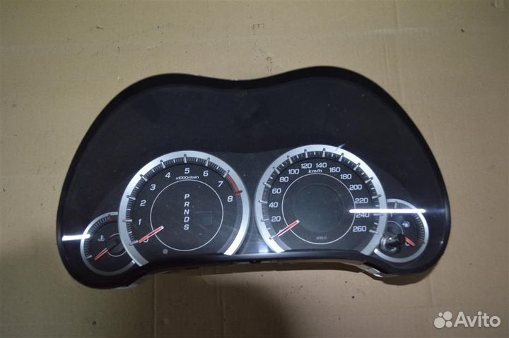 Панель приборов(Спидометр) Honda Accord viii 2008
