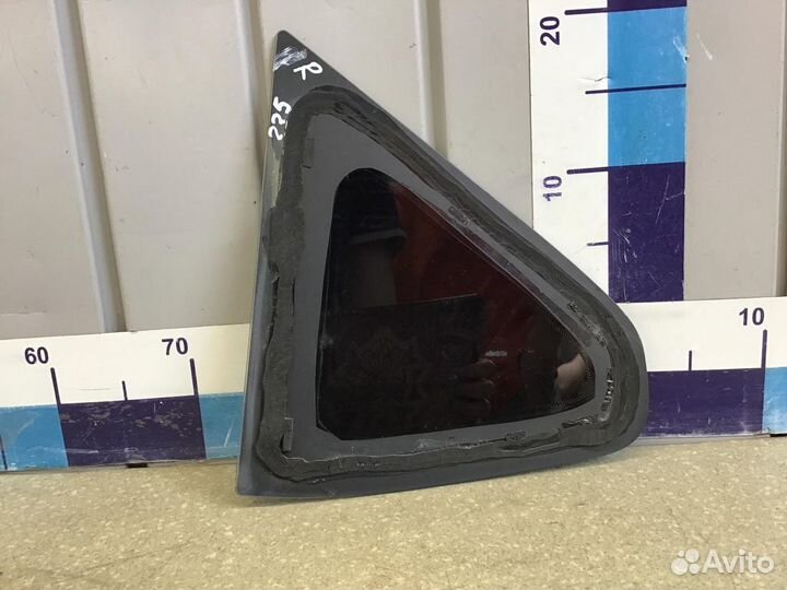 Стекло кузовное глухое правое Nissan Qashqai (J10)