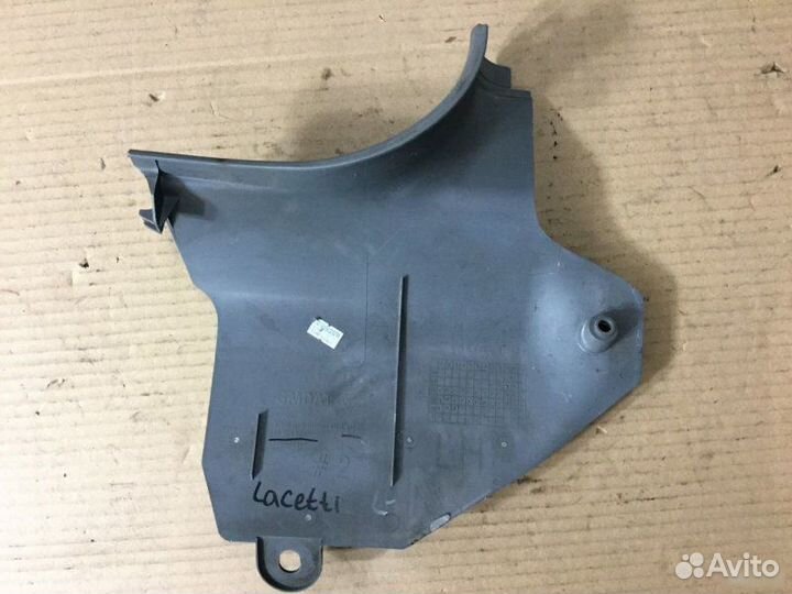 Обшивка стойки передней Chevrolet Lacetti 2003