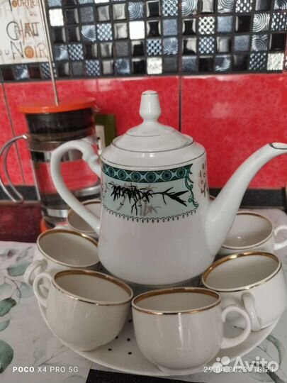 Заварник с кружечками