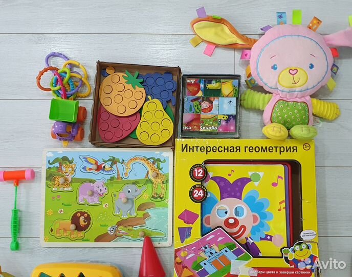 Развивающие игрушки пакетом