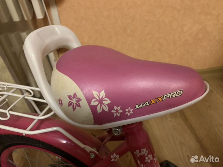 Велосипед детский 4 колесный для девочки