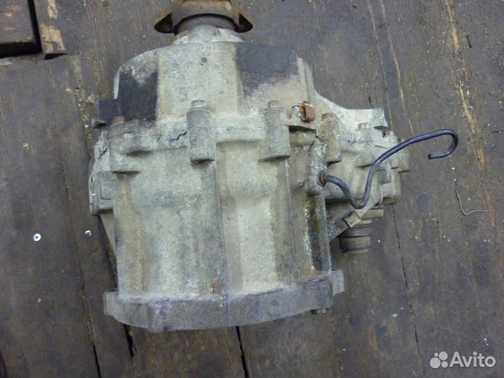 BMW E53 X5 раздаточная коробка раздатка