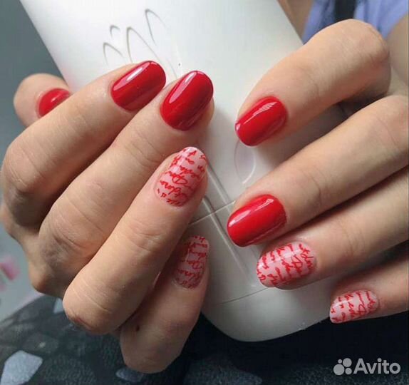 Мастер маникюра и педикюра