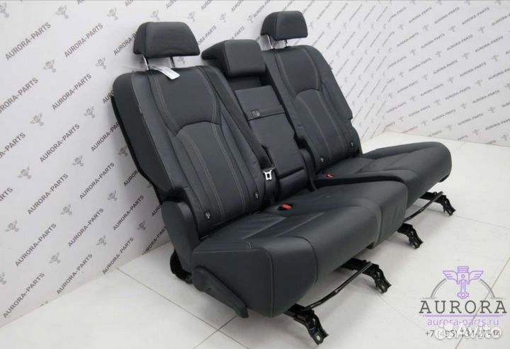 Комплект сидений чёрная перфорированная кожа RX450