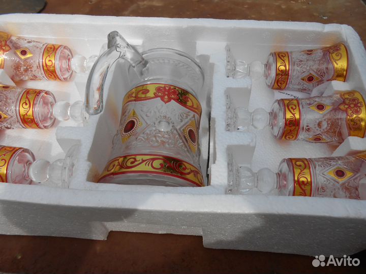 Набор бокалов для вина