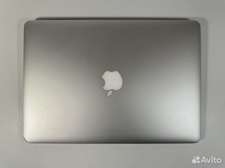 MacBook Air 13 2015 топовый i7 2.2/8/128 (461 цикл