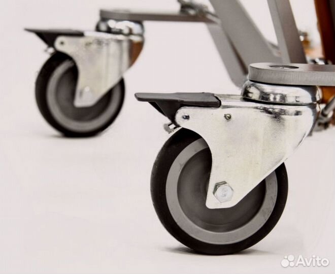 Передвижной медицинский подъемник для инвалидов