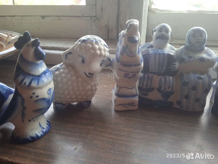 Статуэтки гжель