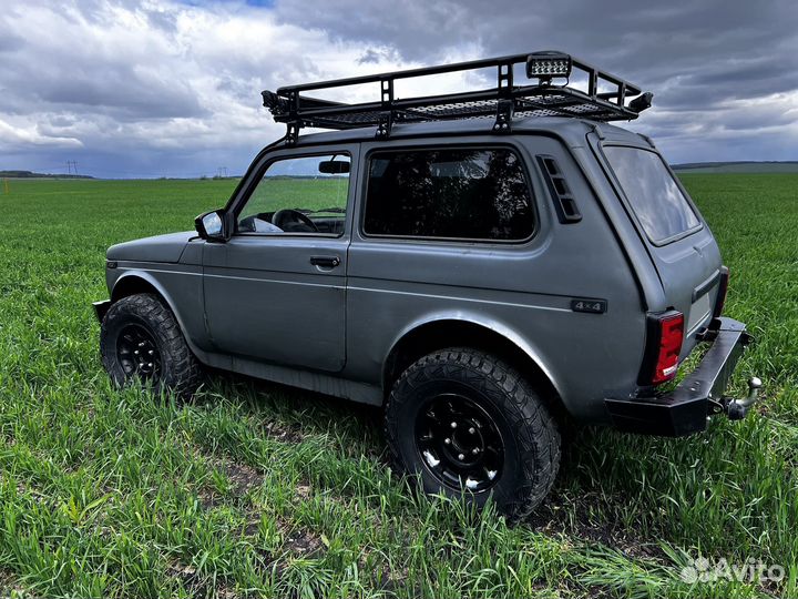 LADA 4x4 (Нива) 1.7 МТ, 2002, 13 500 км