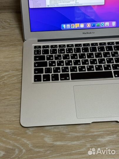 Macbook Air 13 2017 i5/8/128gb